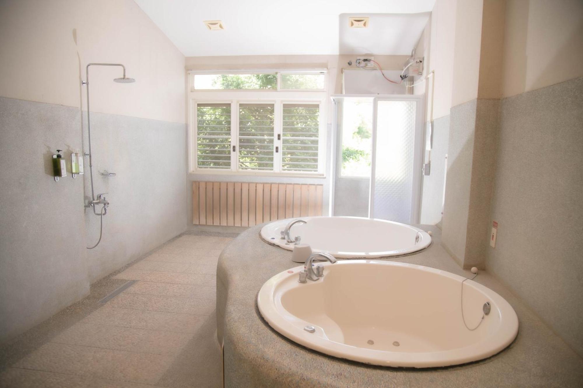 בייהא Guanziling Lin Kuei Yuan Hot Spring Resort מראה חיצוני תמונה